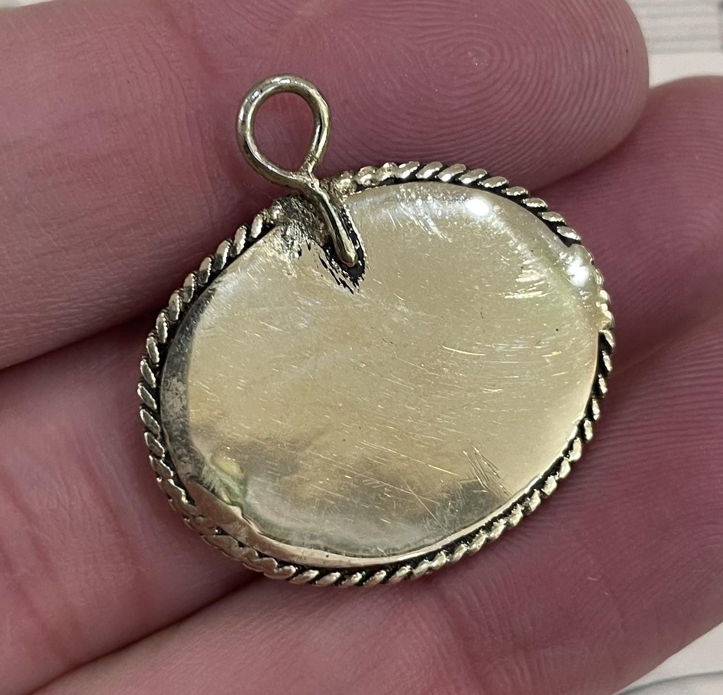 Antique French Art Nouveau Gold-Filled Shell Cameo Bird Pendant c1920