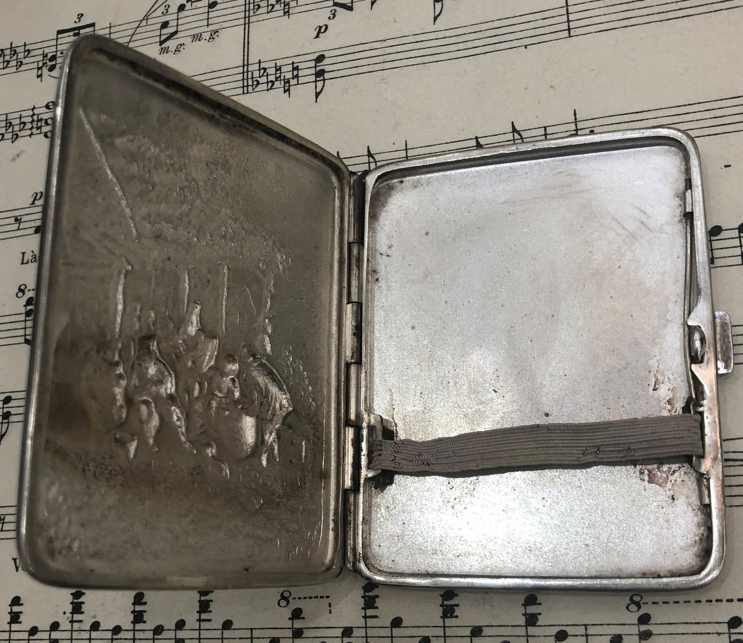 Antique French Art Nouveau Cigarette Case Farm Party Scene c1920