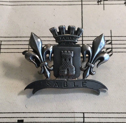 Antique French Fleur de Lys Brooch city of Sable c1920