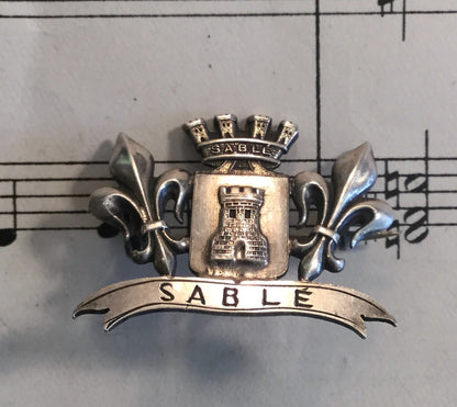 Antique French Fleur de Lys Brooch city of Sable c1920