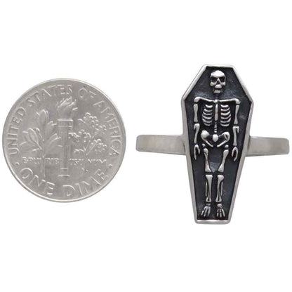 Sterling Silver Skeleton Coffin Ring: 8