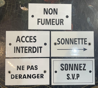 Small Vintage French Enamel Sign Plaque Bell (Sonnette)