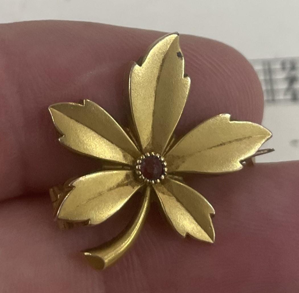 Antique French Art Nouveau Gold-filled Brooch Leaf c1900