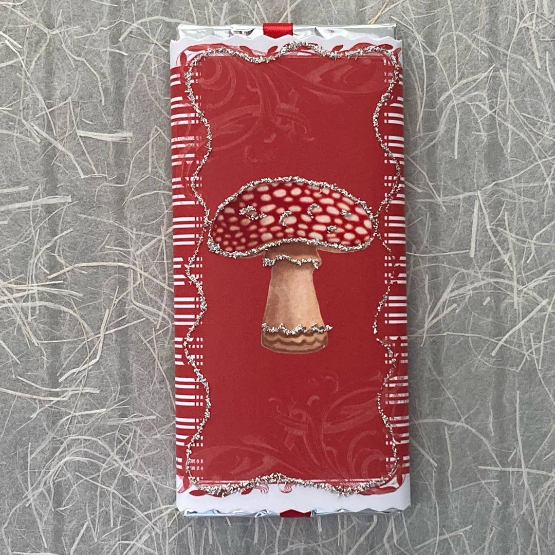 Chocolate Bars: Dark Chocolate / Mushroom Red