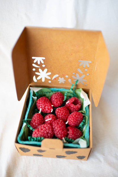 Raspberry Beeswax Birthday Candles : 10