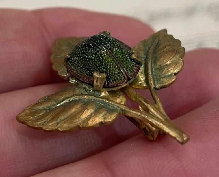 Rare Antique English Art Nouveau Real Scarab Brooch Pin Leaves c1900