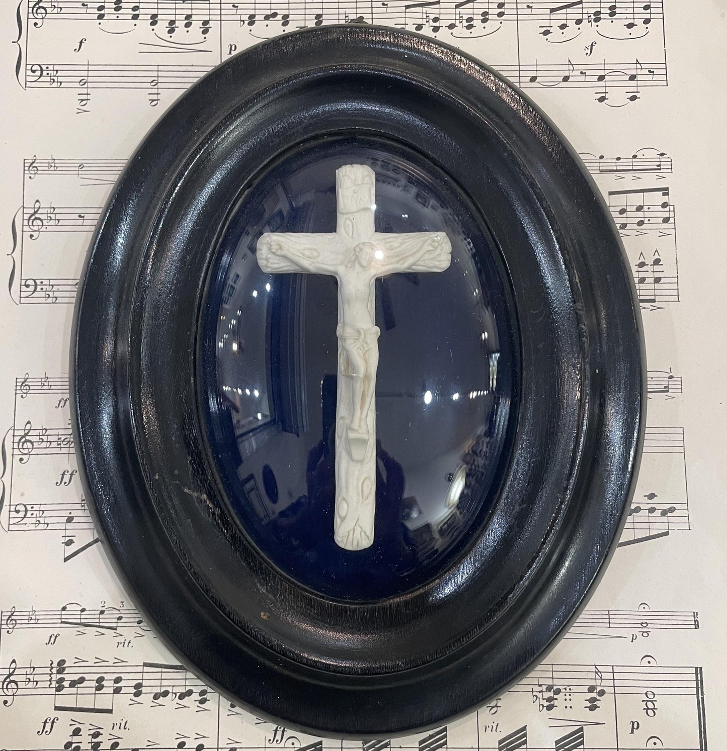 Antique French Carved Plaster Jesus Cross Crucifixion Domed Glass c1900