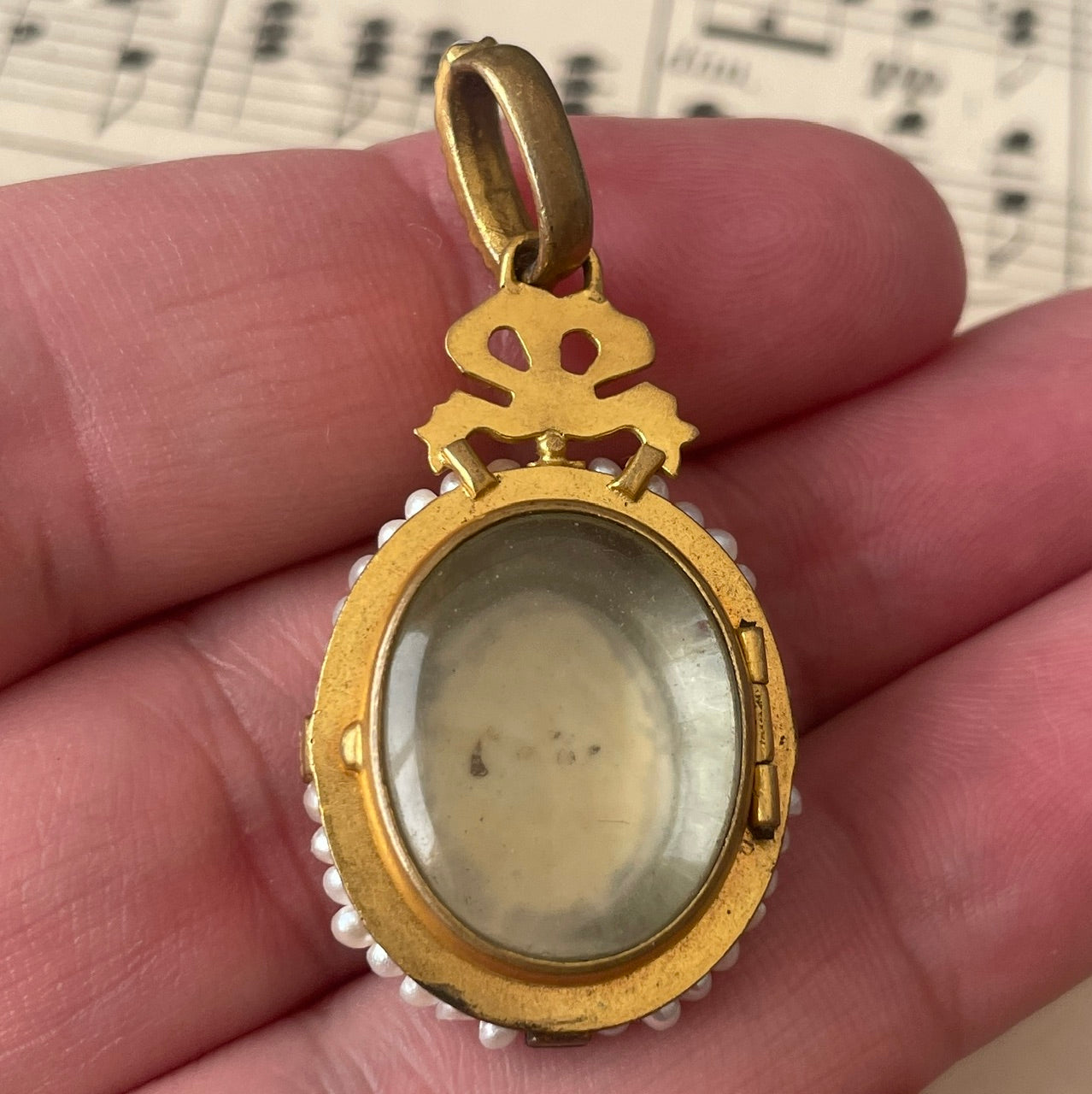 Rare Antique French Art Nouveau Hand Painted Porcelain Pearls Locket Pendant c1900