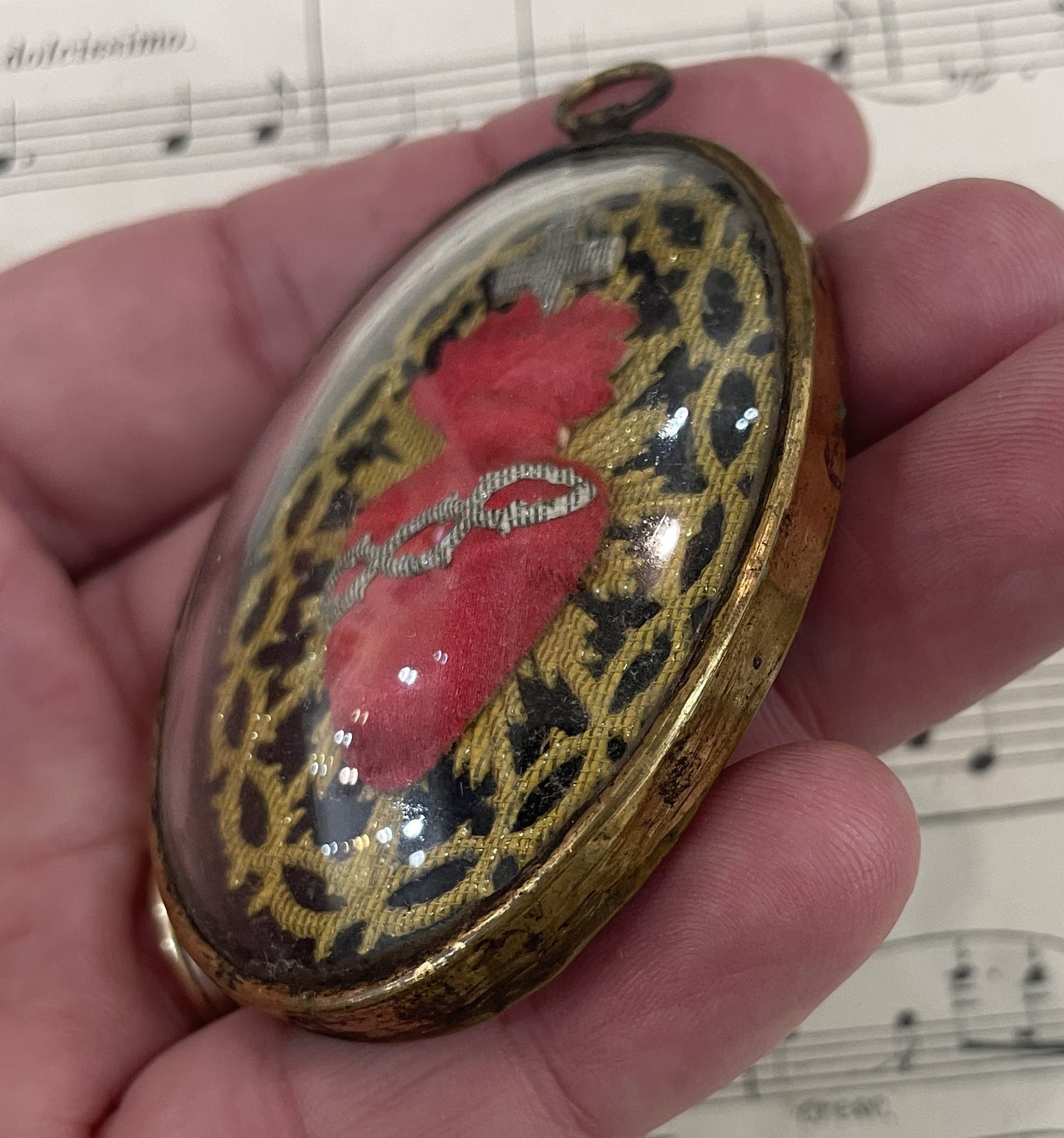 Rare Small Antique French Reliquary / Ex Voto Sacred Heart Domed Glass c1880