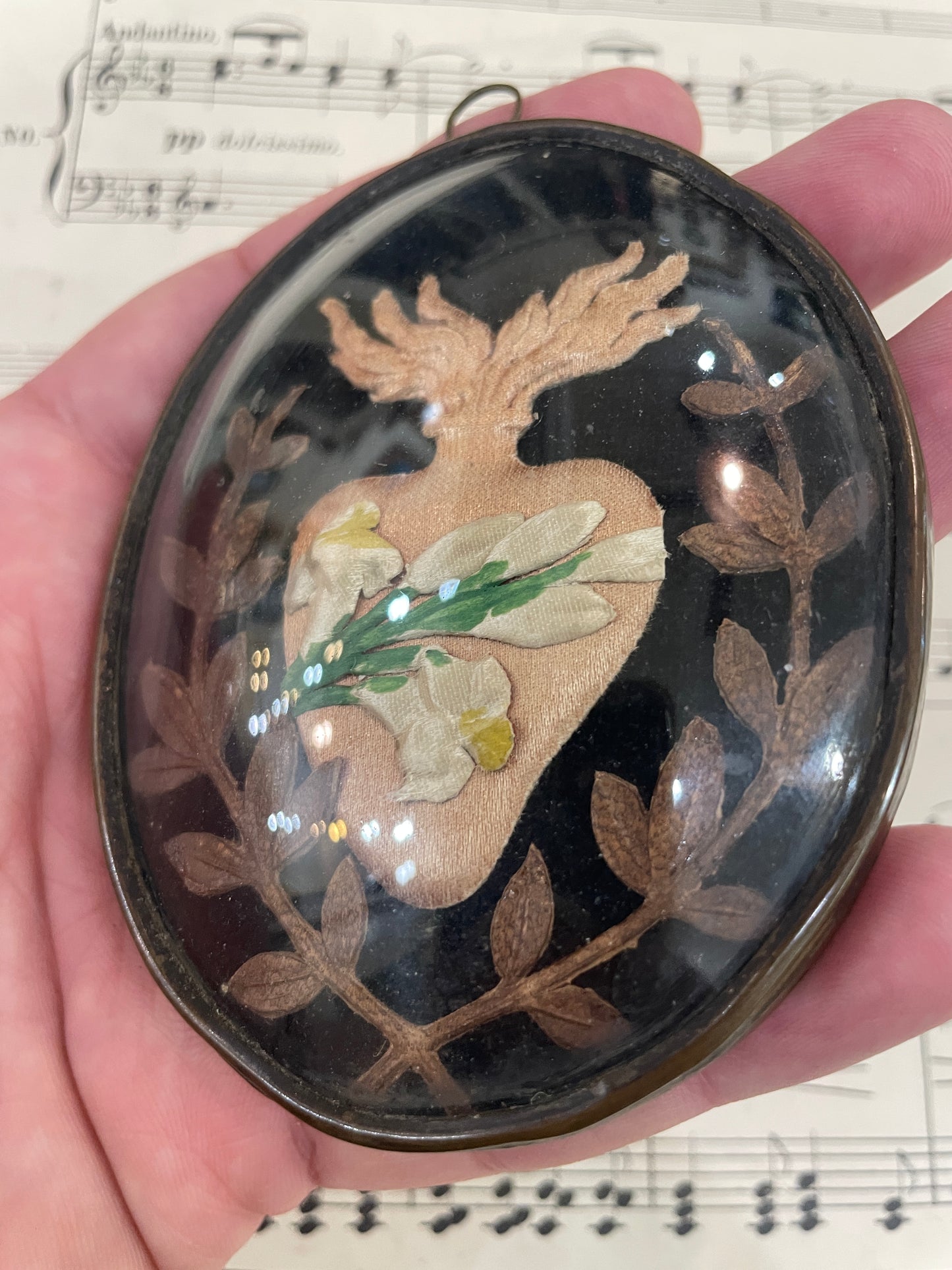 Rare Small Antique French Reliquary / Ex Voto Sacred Heart Domed Glass c1880