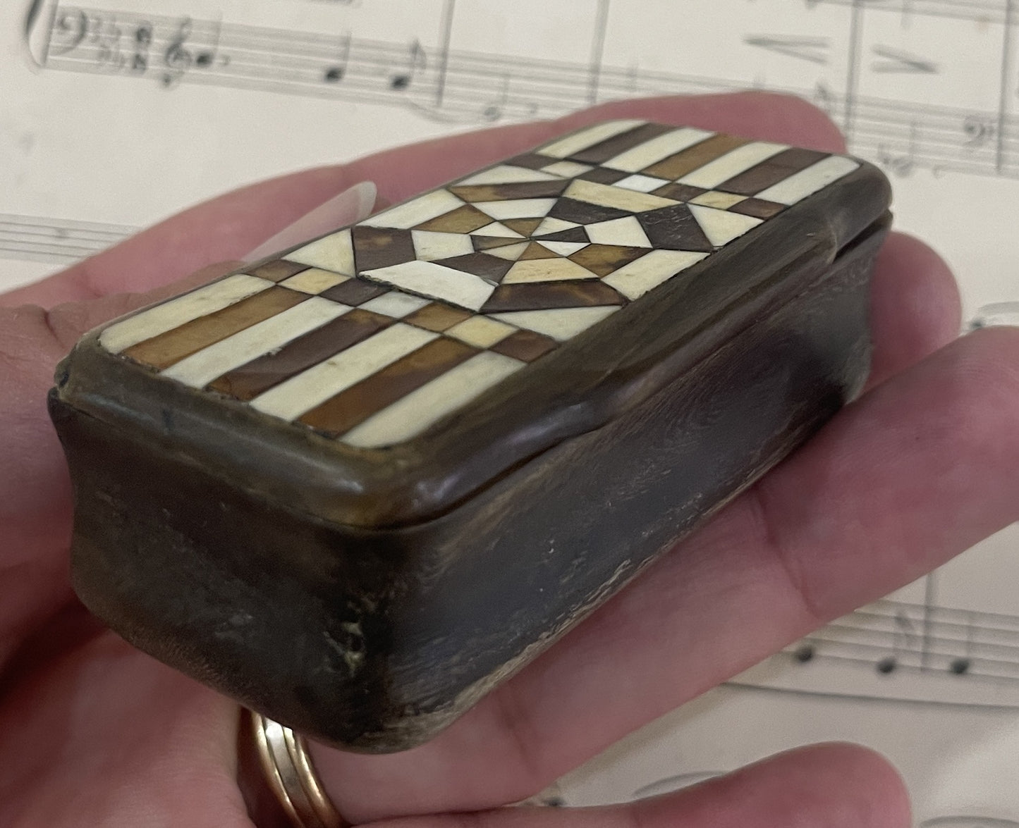 Antique French Carved Horn Snuff Box Inlaid Marquetry c1880