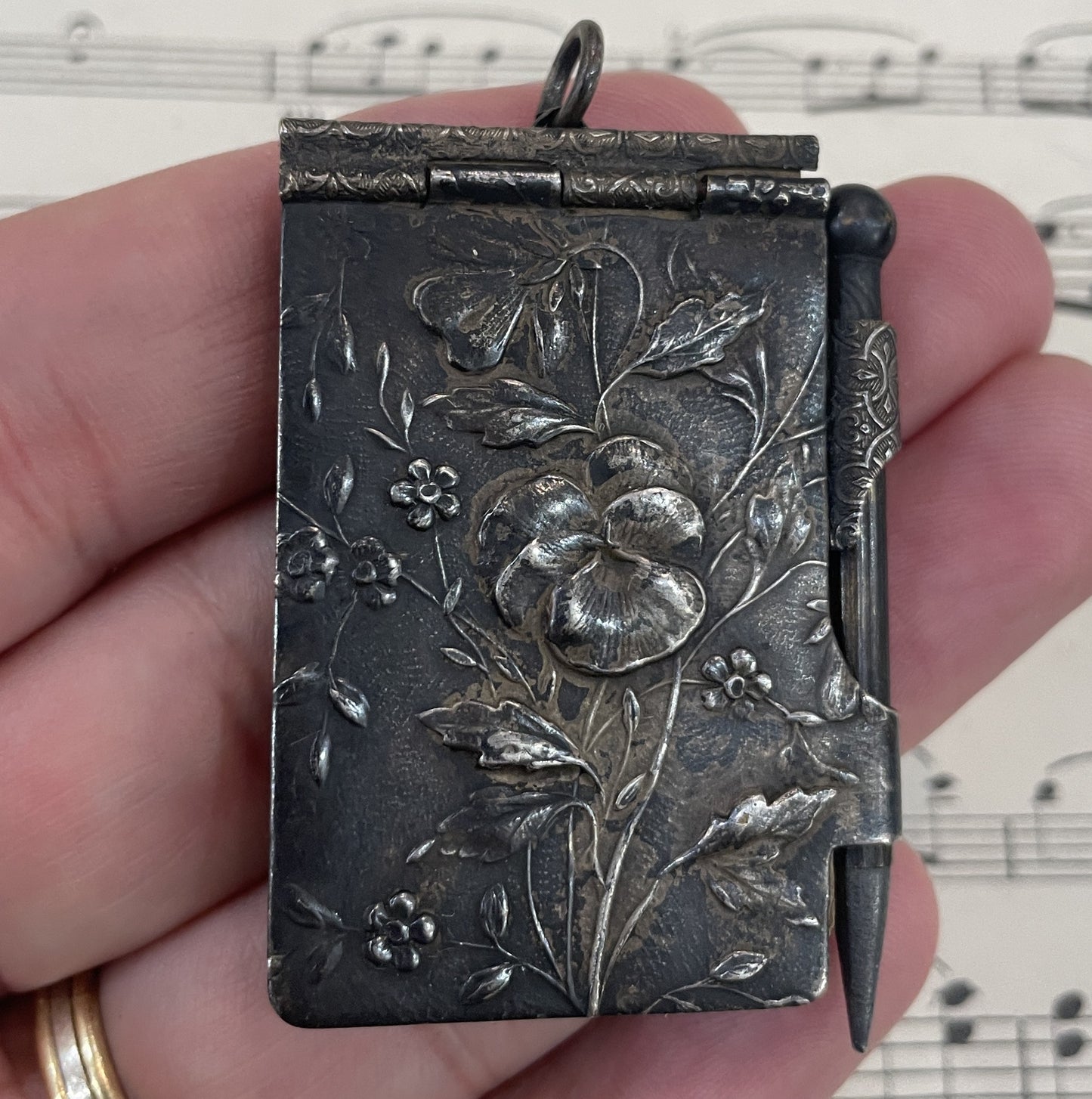 Antique French Art Nouveau Dance Card Flower Violet c1900