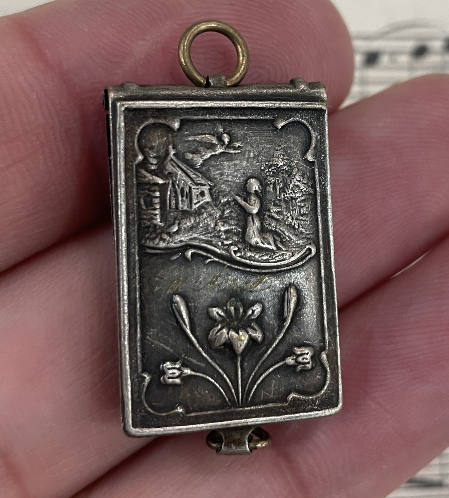 Rare Antique French Souvenir Photos Pendant / Book Joan of Arc c1910