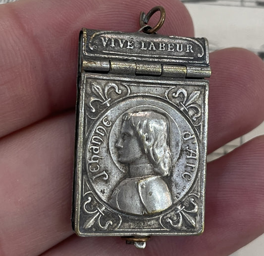 Rare French Antique Souvenir Photos Pendant / Book Joan of Arc Signed Dropsy c1910