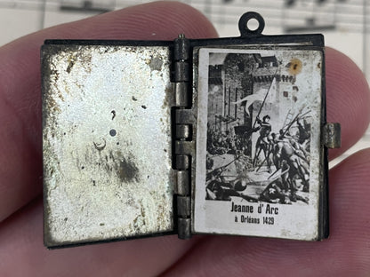 Antique French Souvenir Photos Pendant / Book Joan of Arc c1910