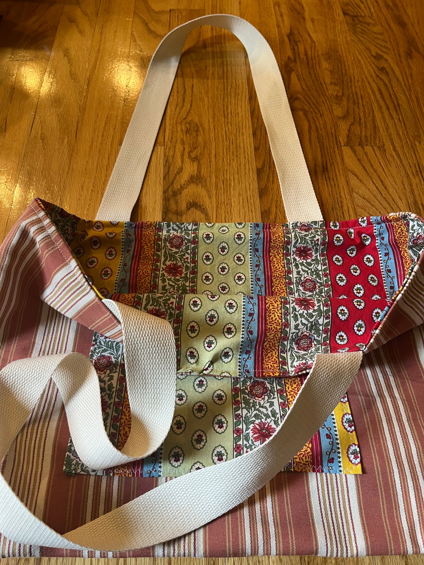 Reversible Market Tote with vintage French fabric