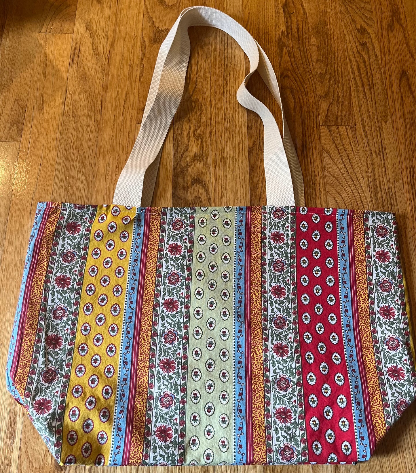 Reversible Market Tote with vintage French fabric