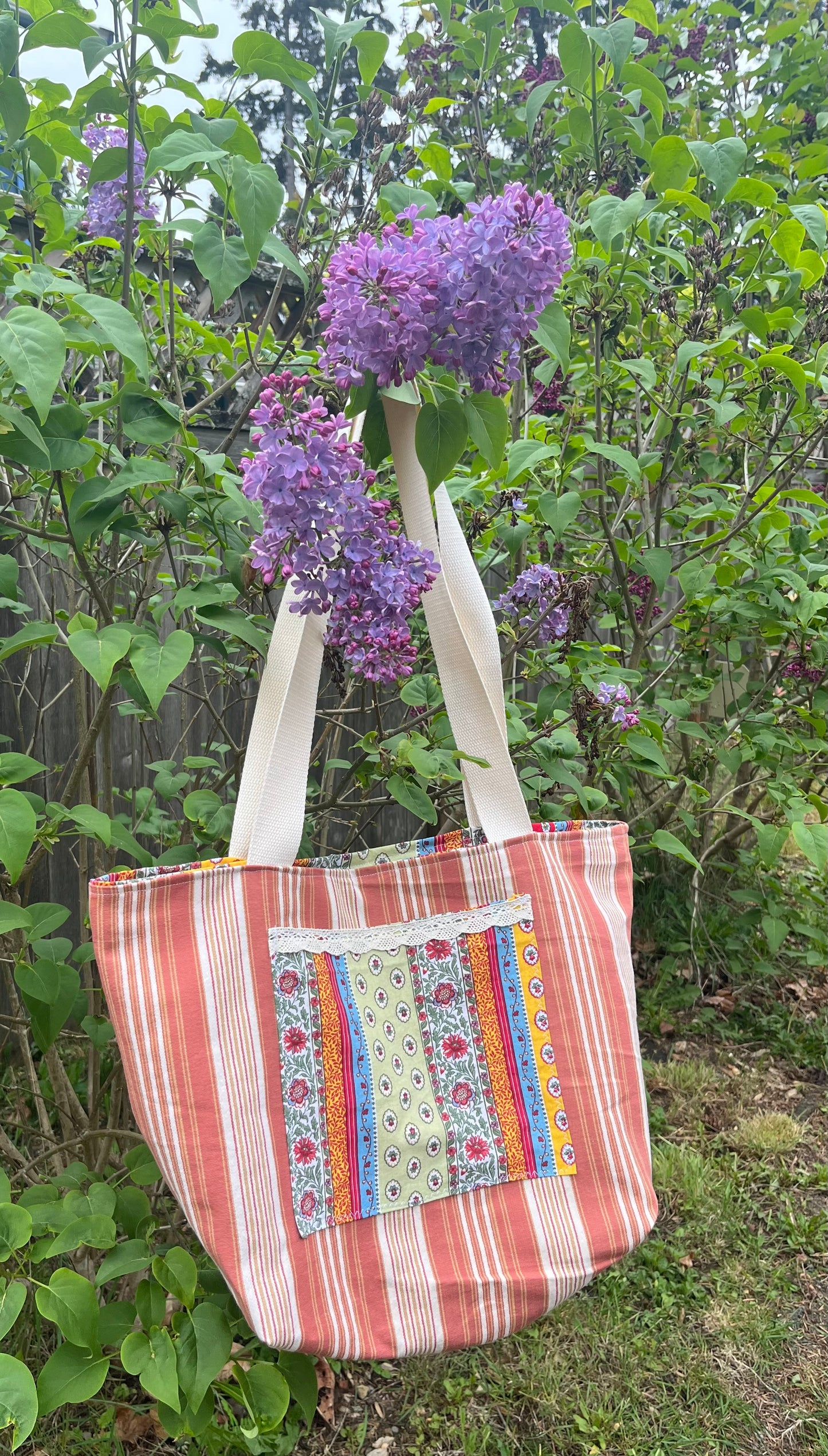 Reversible Market Tote with vintage French fabric