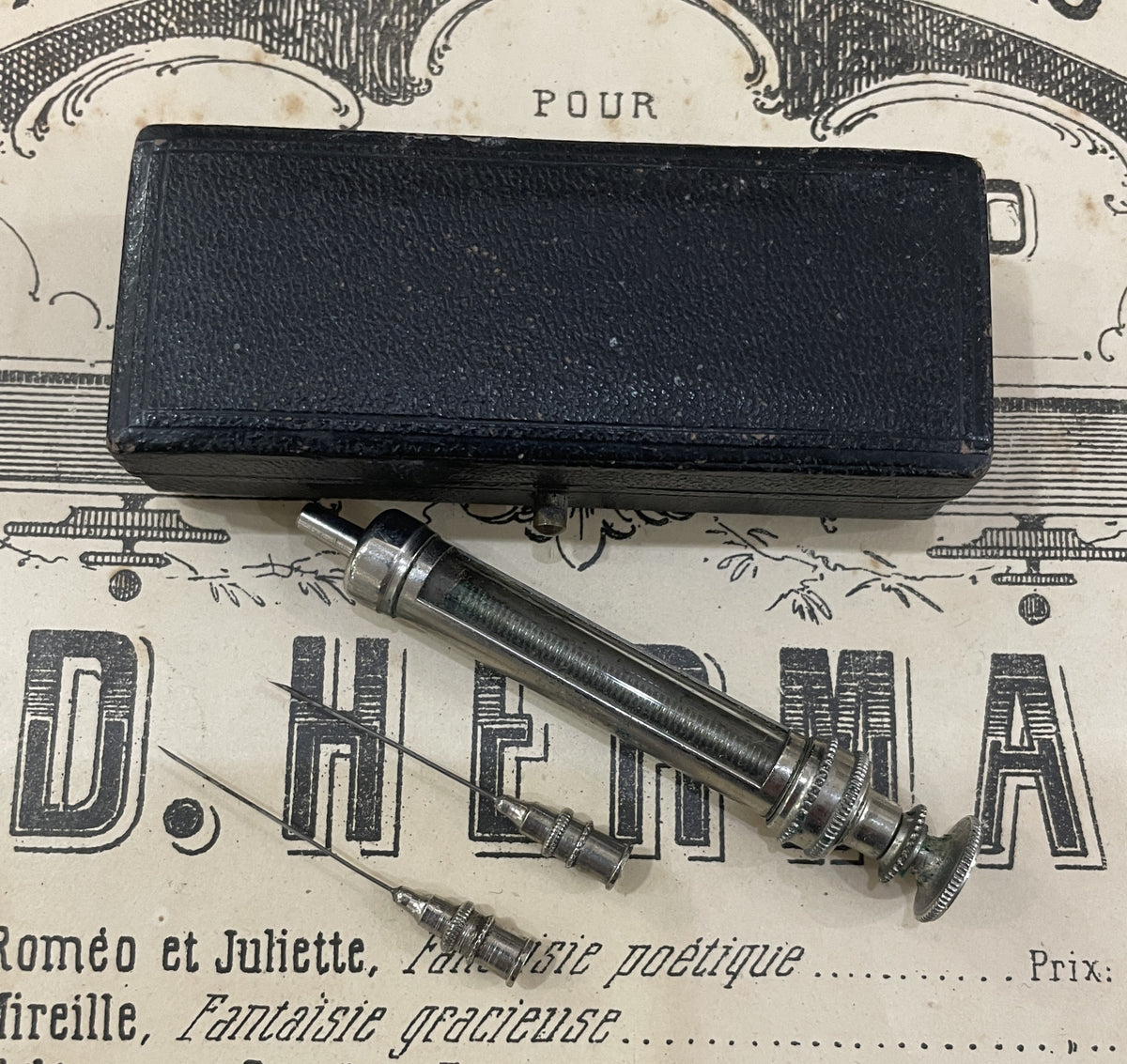 Antique French Doctor Kit Syringe Curiosity Original Box c1900