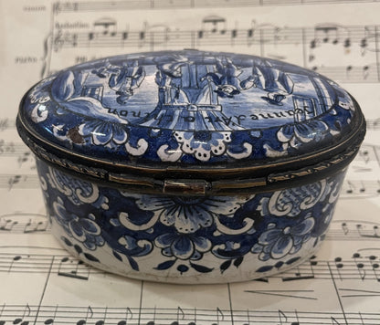 RARE Antique French Joan of Arc in Chinon Porcelain Jewelry Box c1760