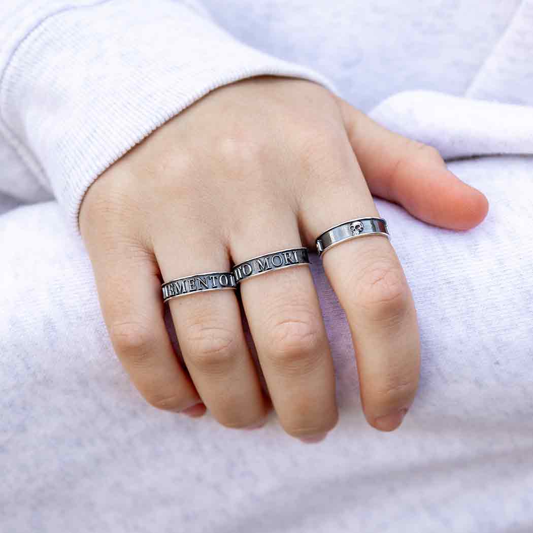 Sterling Silver Memento Mori Ring: Size 7