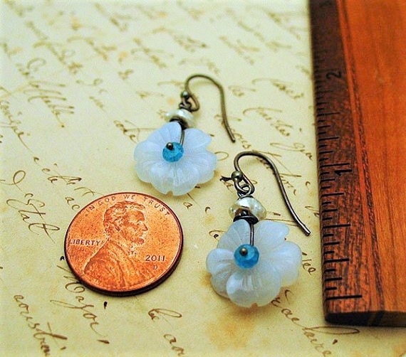 Dangle Blue Chalcedony Periwinkle earrings with blue apatite, freshwater pearls and sterling