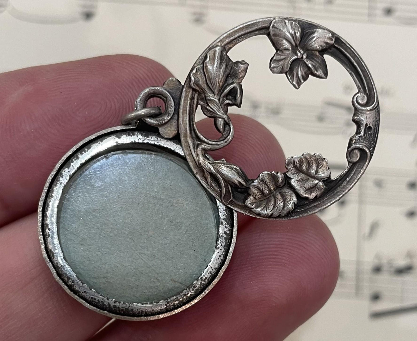 Antique French Art Nouveau Sliding Pendant Photo Holder Leaves c1920