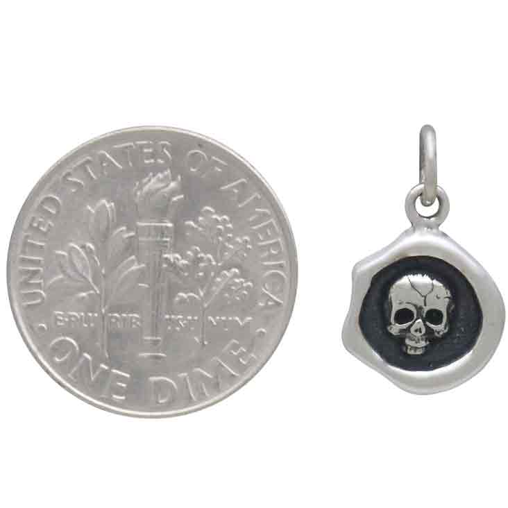 Wax Seal Skull Charm 16x10mm: Bronze