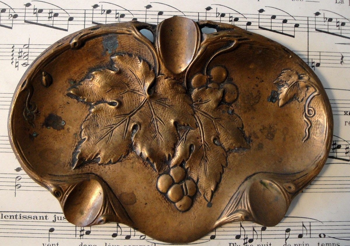 Antique French Art Nouveau Bronze Tray (grapevines) c.1900