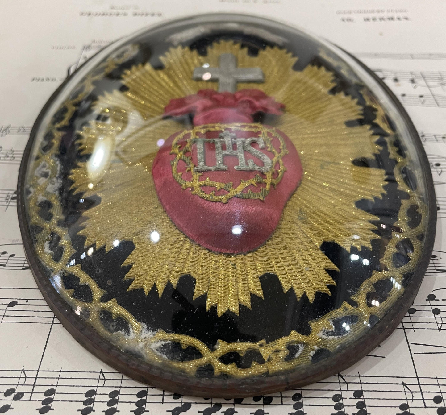 Large Antique French Reliquary / Ex Voto Sacred Heart under Domed Glass c1880