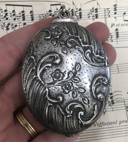 Rare Antique French Art Nouveau Sterling Silver Flower Sliding Mirror Pendant c1900